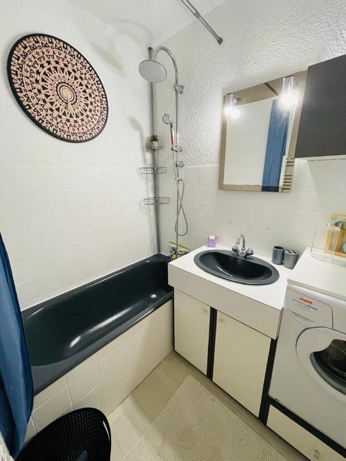F2 Pres Debarcadere, En Centre Ville, Des Thermes Evian Les Bains 2 Etoiles Buitenkant foto